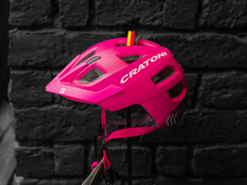 Radhelm neon pink sportlich cratoni